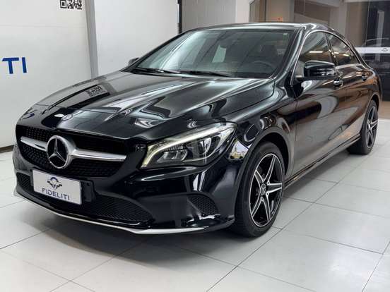 MERCEDES-BENZ-CLA 180-1.6 CGI GASOLINA 7G-DCT MERCEDES-BENZ-CLA 180-2019