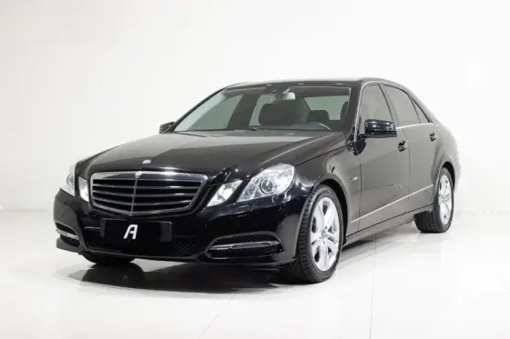 MERCEDES-BENZ E 250 1.8 CGI AVANTGARDE 16V GASOLINA 4P AUTOMÁTICO