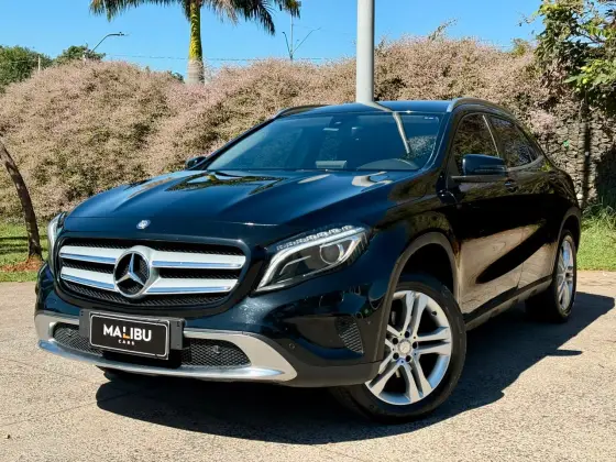 MERCEDES-BENZ GLA 200 1.6 CGI ADVANCE 16V TURBO FLEX 4P AUTOMÁTICO MERCEDES-BENZ GLA 200 1.6 CGI ADVANCE 16V TURBO FLEX 4P AUTOMÁTICO