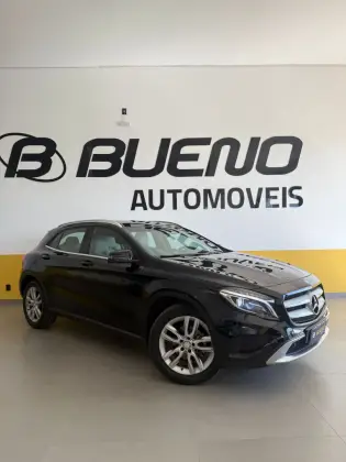 MERCEDES-BENZ GLA 200 1.6 CGI ADVANCE 16V TURBO GASOLINA 4P AUTOMÁTICO