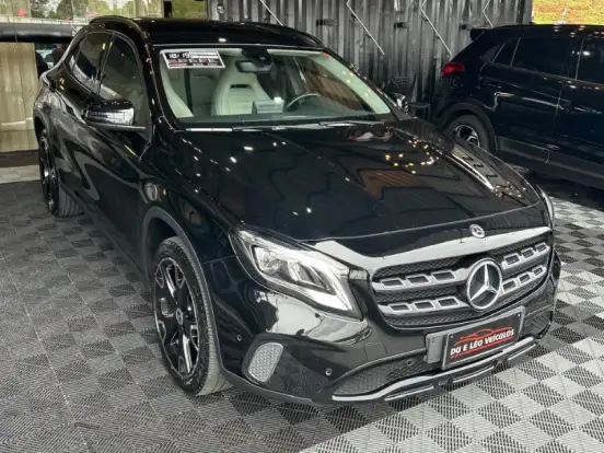 MERCEDES-BENZ-GLA 200-1.6 CGI FLEX NIGHT 7G-DCT MERCEDES-BENZ-GLA 200-2019