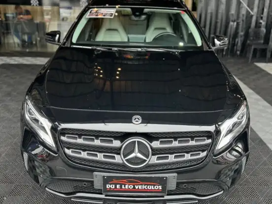 MERCEDES-BENZ-GLA 200-1.6 CGI FLEX NIGHT 7G-DCT MERCEDES-BENZ-GLA 200-2019