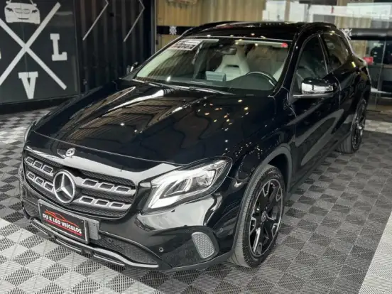 MERCEDES-BENZ-GLA 200-1.6 CGI FLEX NIGHT 7G-DCT MERCEDES-BENZ-GLA 200-2019