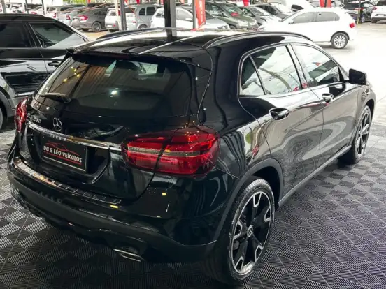 MERCEDES-BENZ-GLA 200-1.6 CGI FLEX NIGHT 7G-DCT MERCEDES-BENZ-GLA 200-2019