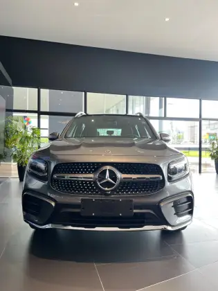 MERCEDES-BENZ GLB 220 2.0 MHEV AMG LINE 4MATIC 8G-DCT MERCEDES-BENZ GLB 220 2.0 MHEV AMG LINE 4MATIC 8G-DCT