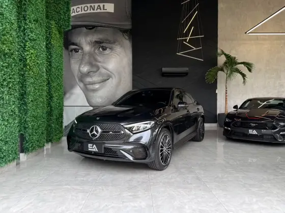 MERCEDES-BENZ GLC 300 2.0 MHEV AMG LINE COUPÉ 4MATIC 9G-TRONIC MERCEDES-BENZ GLC 300 2.0 MHEV AMG LINE COUPÉ 4MATIC 9G-TRONIC