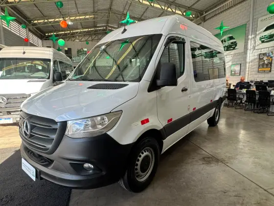 MERCEDES-BENZ SPRINTER 2.2 CDI DIESEL VAN 416 LONGO 16L MANUAL MERCEDES-BENZ SPRINTER 2.2 CDI DIESEL VAN 416 LONGO 16L MANUAL