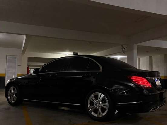 MERCEDES-BENZ-C 180-1.6 CGI EXCLUSIVE 16V TURBO GASOLINA 4P AUTOMÁTICO MERCEDES-BENZ-C 180-2015