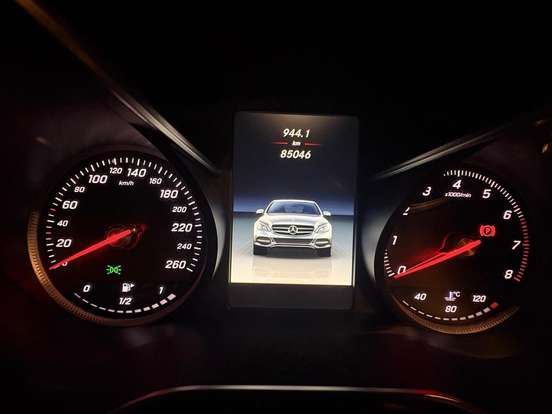 MERCEDES-BENZ-C 180-1.6 CGI EXCLUSIVE 16V TURBO GASOLINA 4P AUTOMÁTICO MERCEDES-BENZ-C 180-2015