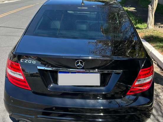 MERCEDES-BENZ-C 200-1.8 CGI AVANTGARDE 16V GASOLINA 4P AUTOMÁTICO MERCEDES-BENZ-C 200-2013