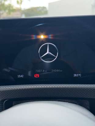 MERCEDES-BENZ-CLA 200-2023
