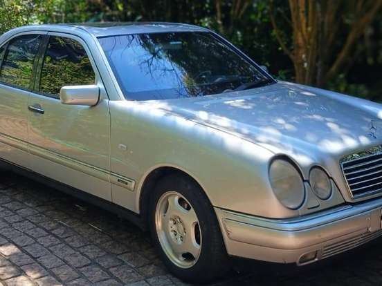 MERCEDES-BENZ-E 320-3.2 AVANTGARDE V6 GASOLINA 4P AUTOMÁTICO MERCEDES-BENZ-E 320-1997