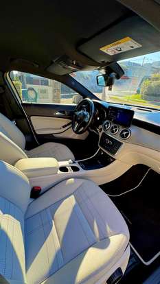 MERCEDES-BENZ-GLA 200-2015
