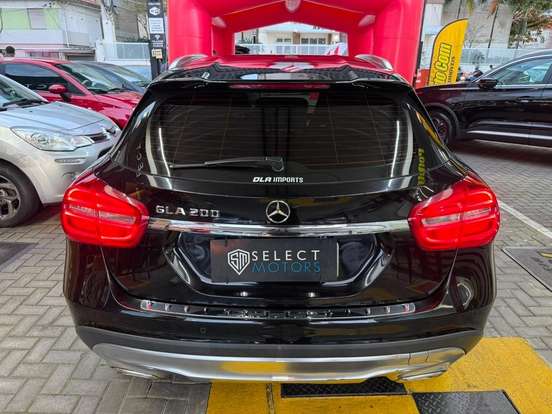 MERCEDES-BENZ-GLA 200-1.6 CGI ADVANCE 16V TURBO FLEX 4P AUTOMÁTICO MERCEDES-BENZ-GLA 200-2015
