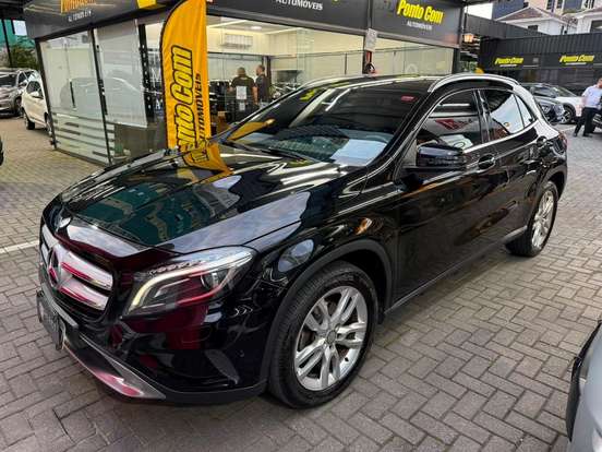 MERCEDES-BENZ-GLA 200-1.6 CGI ADVANCE 16V TURBO FLEX 4P AUTOMÁTICO MERCEDES-BENZ-GLA 200-2015