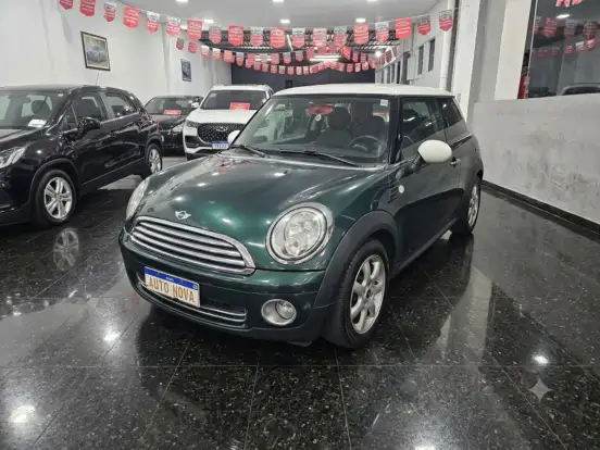 MINI-COOPER-2010