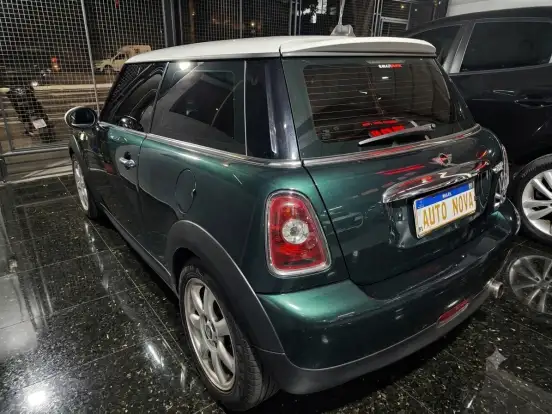 MINI-COOPER-2010