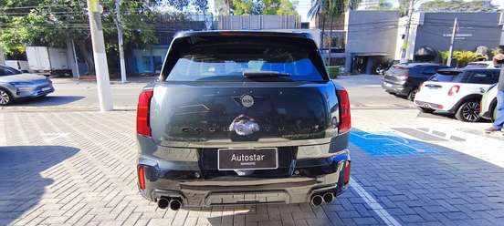 MINI-COUNTRYMAN-2025
