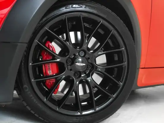MINI-JOHN COOPER WORKS-1.6 CABRIO 16V 211CV GASOLINA 2P AUTOMÁTICO MINI-JOHN COOPER WORKS-2013