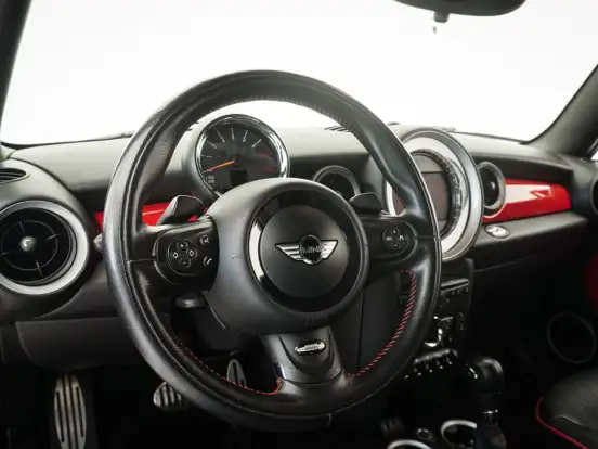 MINI-JOHN COOPER WORKS-1.6 CABRIO 16V 211CV GASOLINA 2P AUTOMÁTICO MINI-JOHN COOPER WORKS-2013
