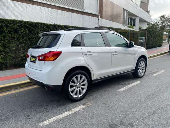 MITSUBISHI-ASX-2.0 4X2 16V GASOLINA 4P AUTOMÁTICO MITSUBISHI-ASX-2014