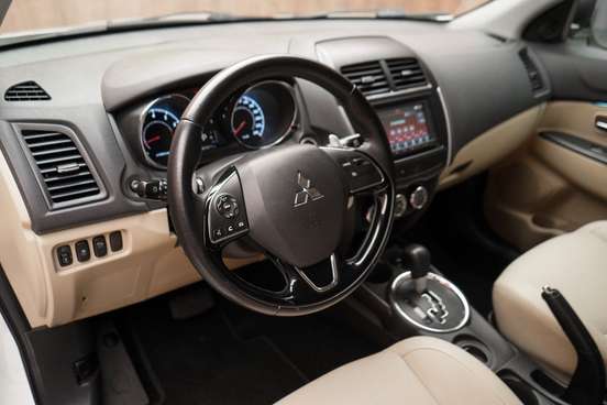 MITSUBISHI-ASX-2019