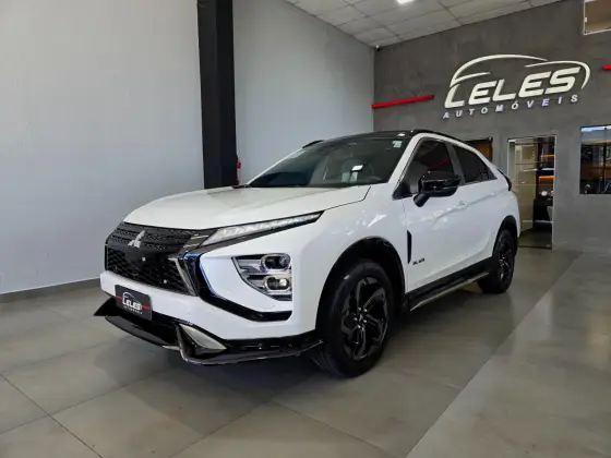 MITSUBISHI ECLIPSE CROSS 1.5 MIVEC TURBO GASOLINA HPE-S BLACK S-AWC CVT MITSUBISHI ECLIPSE CROSS 1.5 MIVEC TURBO GASOLINA HPE-S BLACK S-AWC CVT