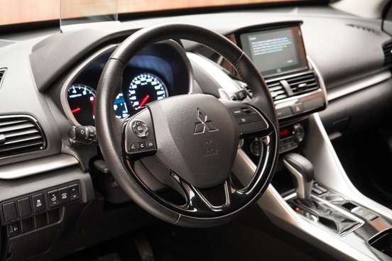 MITSUBISHI-ECLIPSE CROSS-2023