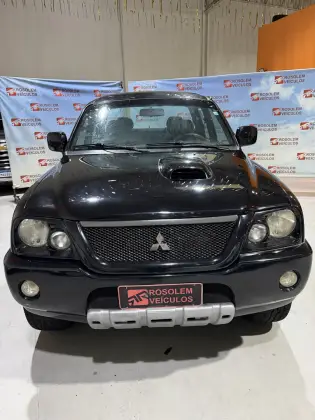 MITSUBISHI L200 2.5 SPORT HPE 4X4 CD 8V TURBO INTERCOOLER DIESEL 4P MANUAL MITSUBISHI L200 2.5 SPORT HPE 4X4 CD 8V TURBO INTERCOOLER DIESEL 4P MANUAL