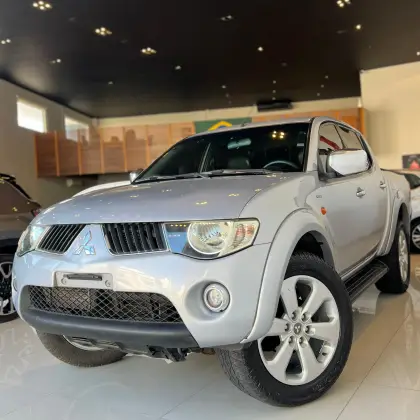 MITSUBISHI L200 TRITON 3.2 HPE 4X4 CD 16V TURBO INTERCOOLER DIESEL 4P AUTOMÁTICO MITSUBISHI L200 TRITON 3.2 HPE 4X4 CD 16V TURBO INTERCOOLER DIESEL 4P AUTOMÁTICO
