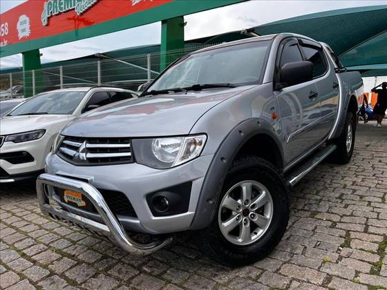 MITSUBISHI L200 TRITON 3.2 HPE 4X4 CD 16V TURBO INTERCOOLER DIESEL 4P MANUAL
