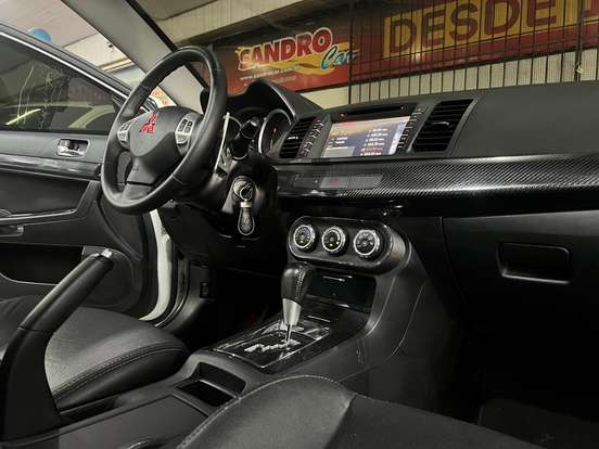 MITSUBISHI-LANCER-2014