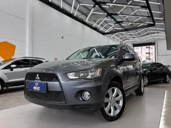 MITSUBISHI OUTLANDER 2.0 16V GASOLINA 4P AUTOMÁTICO MITSUBISHI OUTLANDER 2.0 16V GASOLINA 4P AUTOMÁTICO