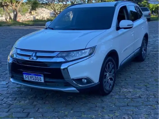 MITSUBISHI-OUTLANDER-2.0 16V GASOLINA 4P AUTOMÁTICO MITSUBISHI-OUTLANDER-2015