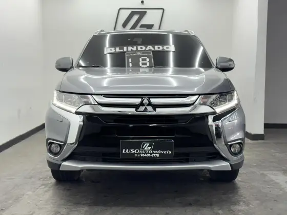 MITSUBISHI OUTLANDER 2.2 4X4 16V DIESEL 4P AUTOMÁTICO MITSUBISHI OUTLANDER 2.2 4X4 16V DIESEL 4P AUTOMÁTICO