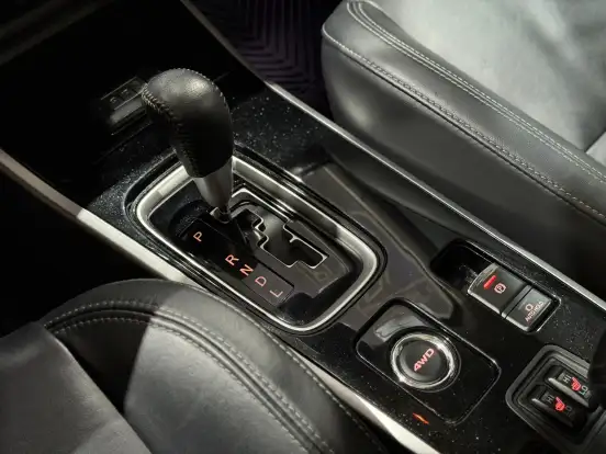 MITSUBISHI-OUTLANDER-3.0 MIVEC V6 GASOLINA HPE-S AWD AUTOMÁTICO MITSUBISHI-OUTLANDER-2018