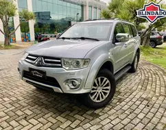 MITSUBISHI PAJERO DAKAR 3.5 HPE 7 LUGARES 4X4 V6 24V FLEX 4P AUTOMÁTICO MITSUBISHI PAJERO DAKAR 3.5 HPE 7 LUGARES 4X4 V6 24V FLEX 4P AUTOMÁTICO