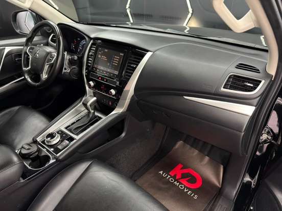 MITSUBISHI-PAJERO SPORT-2023