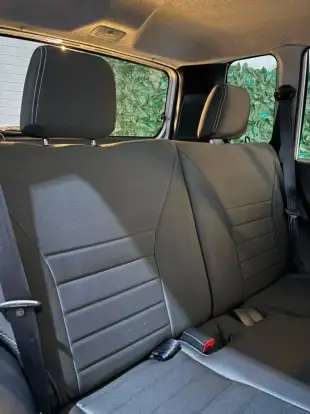 MITSUBISHI-PAJERO TR4-2012