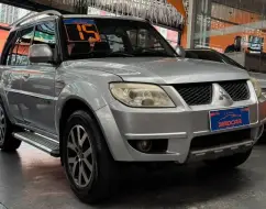 MITSUBISHI PAJERO TR4 2.0 4X2 16V 140CV FLEX 4P AUTOMÁTICO MITSUBISHI PAJERO TR4 2.0 4X2 16V 140CV FLEX 4P AUTOMÁTICO