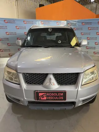 MITSUBISHI PAJERO TR4 2.0 4X2 16V 140CV FLEX 4P AUTOMÁTICO MITSUBISHI PAJERO TR4 2.0 4X2 16V 140CV FLEX 4P AUTOMÁTICO
