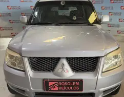 MITSUBISHI PAJERO TR4 2.0 4X2 16V 140CV FLEX 4P AUTOMÁTICO MITSUBISHI PAJERO TR4 2.0 4X2 16V 140CV FLEX 4P AUTOMÁTICO