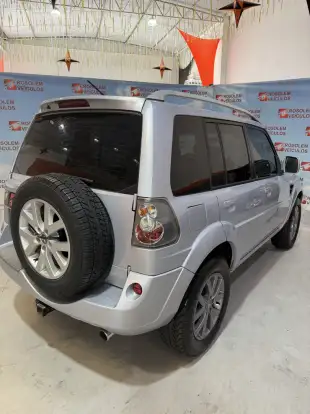 MITSUBISHI-PAJERO TR4-2012