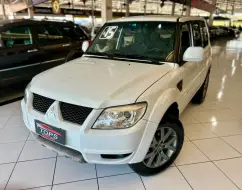 MITSUBISHI PAJERO TR4 2.0 4X2 16V 140CV FLEX 4P MANUAL MITSUBISHI PAJERO TR4 2.0 4X2 16V 140CV FLEX 4P MANUAL