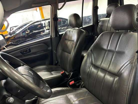MITSUBISHI-PAJERO TR4-2013