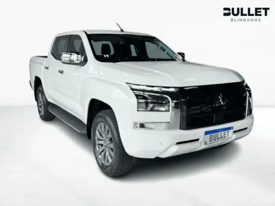 MITSUBISHI TRITON 2.4 BITURBO DIESEL CD HPE 4X4 AUTOMÁTICO