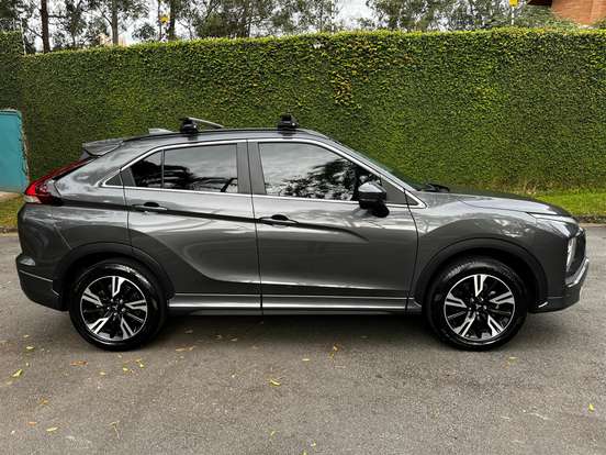 MITSUBISHI-ECLIPSE CROSS-1.5 MIVEC TURBO GASOLINA HPE CVT MITSUBISHI-ECLIPSE CROSS-2023