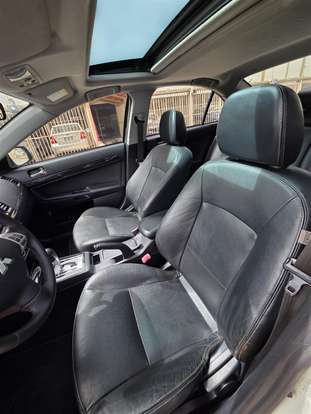 MITSUBISHI-LANCER-2015