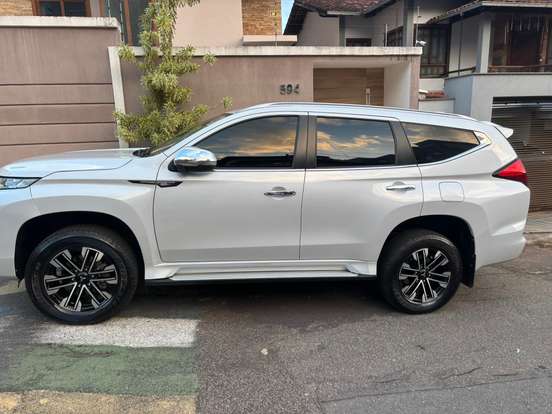 MITSUBISHI-PAJERO SPORT-2023