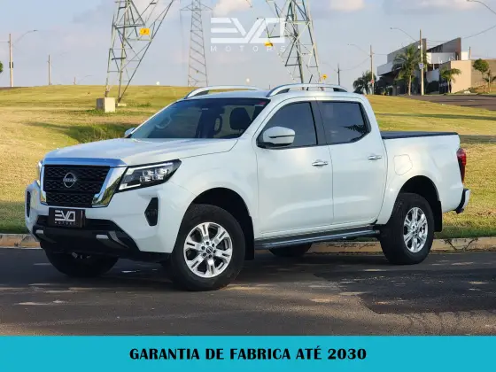 NISSAN FRONTIER 2.3 16V TURBO DIESEL XE CD 4X4 AUTOMÁTICO NISSAN FRONTIER 2.3 16V TURBO DIESEL XE CD 4X4 AUTOMÁTICO